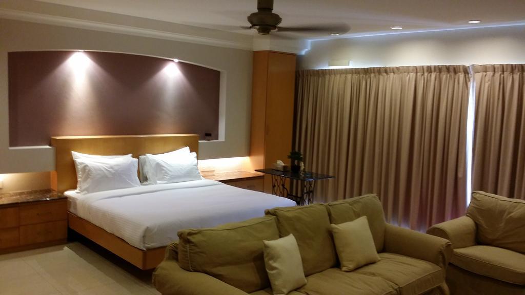 Tropical Sea View & Sunshine Villa Batu Feringgi Luaran gambar