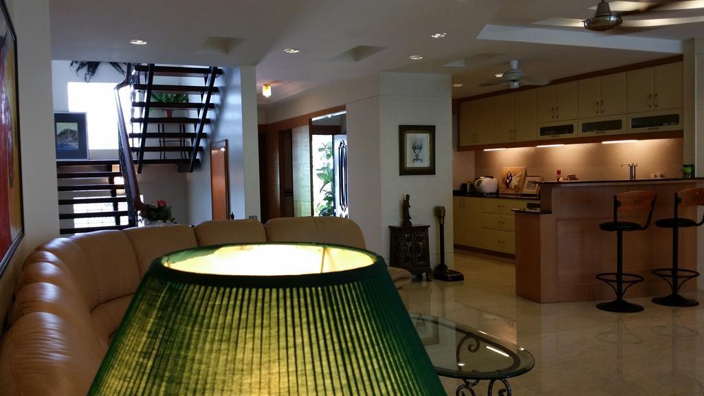 Tropical Sea View & Sunshine Villa Batu Feringgi Luaran gambar